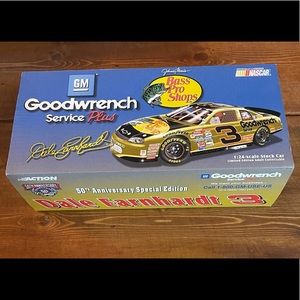 Action Limited DALE EARNHARDT SR #3 1998 Bass Pro Shops GOLD LTD ED 1/24 Diecast